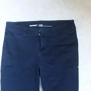 Old Navy Pixie pants black never fade